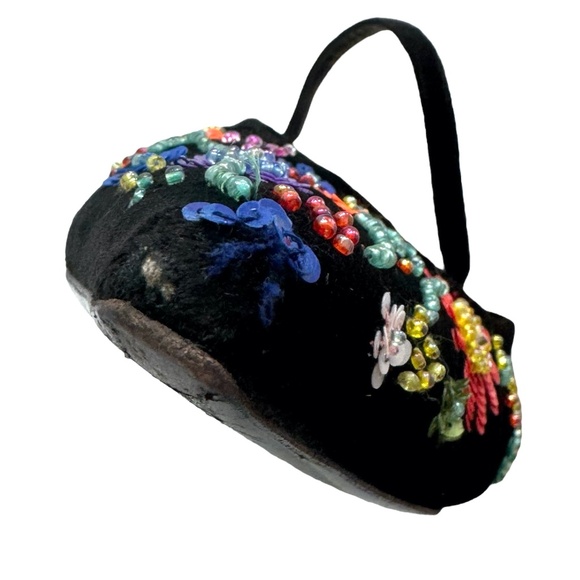 FERRAGAMO BLACK VELVET W MULTICOLOR FLORAL BEADED DESIGN KITTEN HEEL MULE - Picture 6 of 16